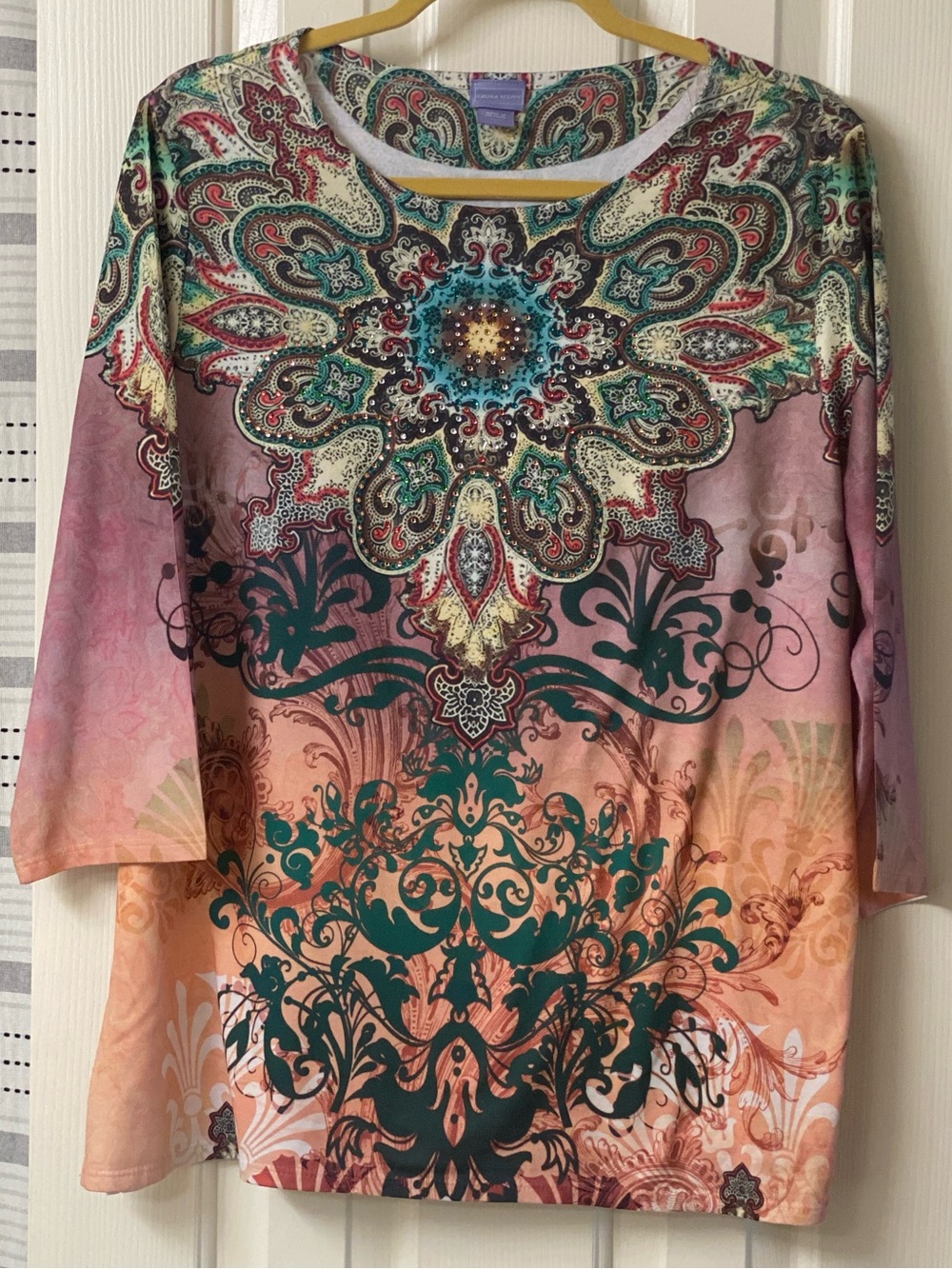 Laura Scott Multicolored 3/4 Sleeve Bedazzled Rhinestones Medallion Top- Size XL